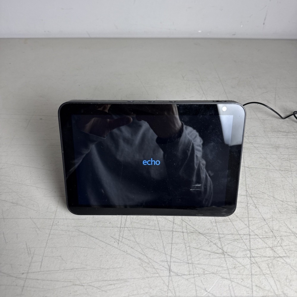 Amazon Echo Show 8 1st Gen C7H6N3 Smart Speaker White with Audio Jack